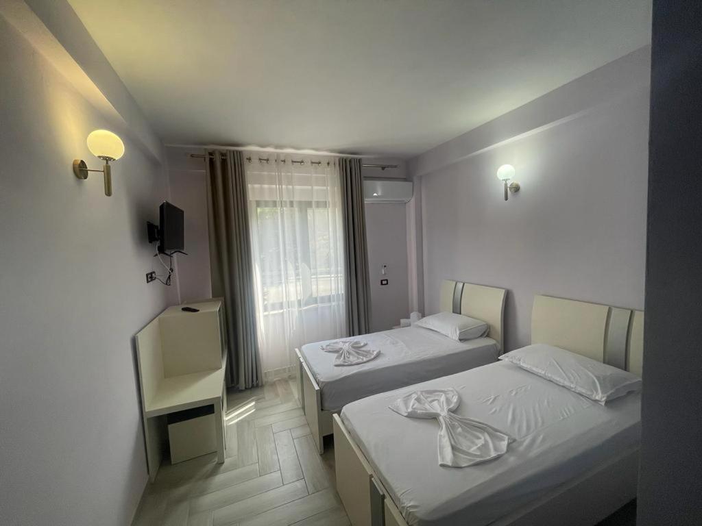 Hotel Ferrara Durrës 외부 사진